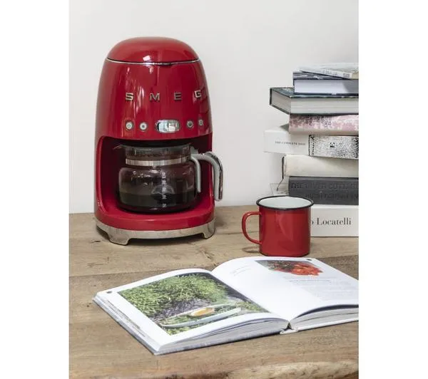 Smeg DCF02RDUK DCF02RDUK Drip Coffee Machine Red